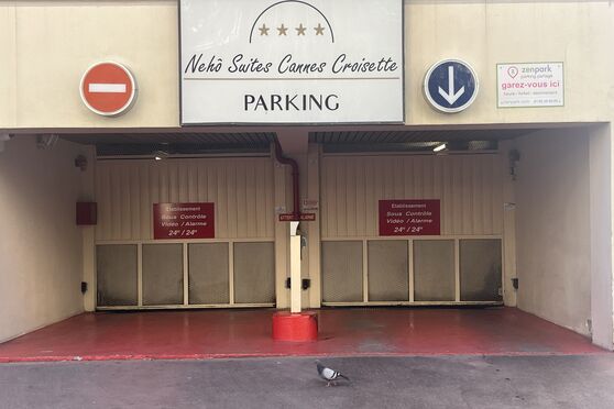 Vignette parking Cannes - Croisette - Neho Suites