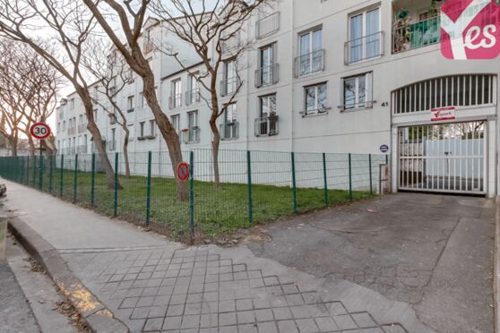 Vignette parking Métro Mairie des Lilas - rue de Romainville - Les Lilas