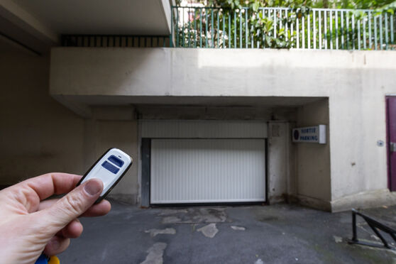 Vignette parking Métro Lamarck - Caulaincourt - rue Marcadet - Paris 18