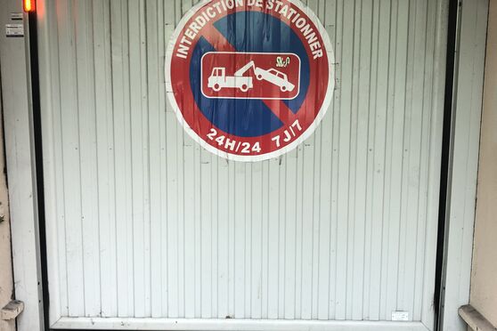 Vignette parking Métro Le Kremlin-Bicêtre - avenue de Fontainebleau - Kremlin Bicêtre