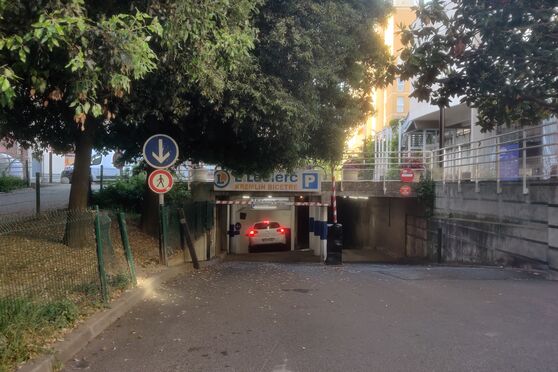 Vignette parking Fac du Kremlin-Bicêtre - 3 place Victor Hugo - Kremlin Bicêtre