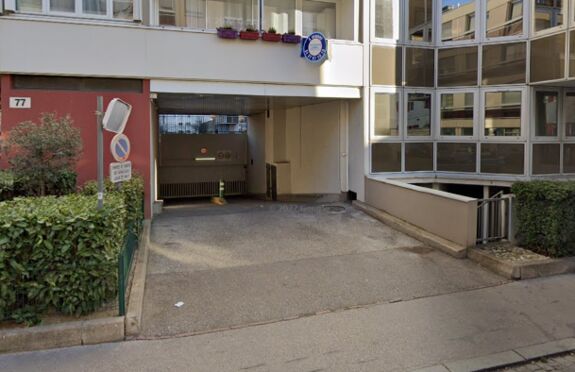 Vignette parking 132 rue Louis Becker - rue Hippolyte Kahn - Villeurbanne