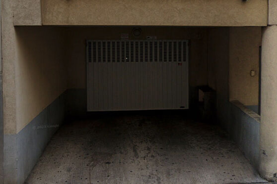 Vignette parking Atelier Tino Di Santolo - rue Seguier 30000 Nimes - Nîmes