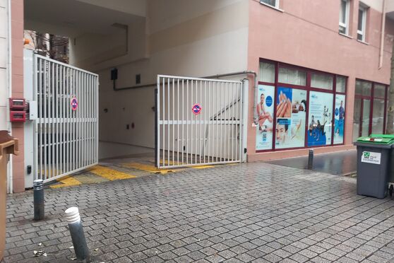 Vignette parking Tramway Faubourg de l'Arche - avenue Puvis de Chavannes - Courbevoie