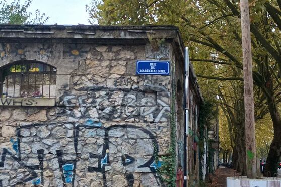 Vignette parking 104 quai des Queyries - L'annexe