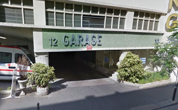 Vignette parking 10 rue de Bellefond - place 442