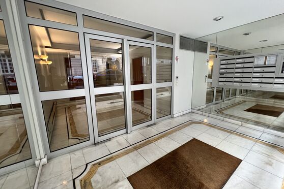 Vignette parking Métro Boissière - 11 rue Cimarosa - Paris 16