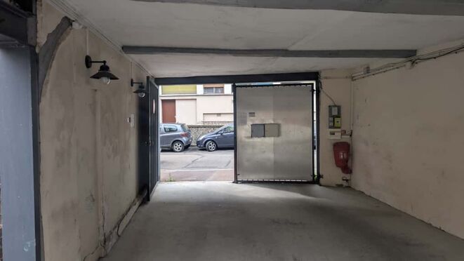 Vignette parking 16 rue de l'Industrie