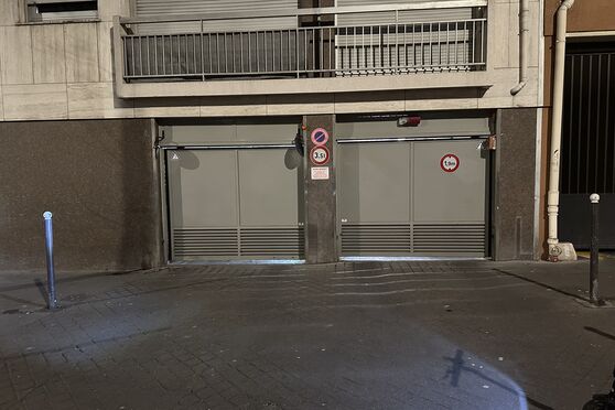 Vignette parking 6 rue Corbon