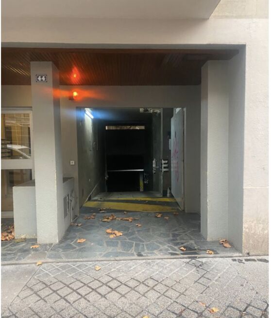 Vignette parking 44 rue Manin