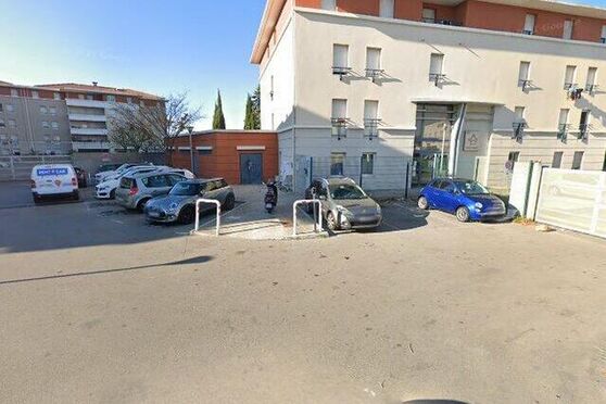 Vignette parking Reggio - Marseille 8