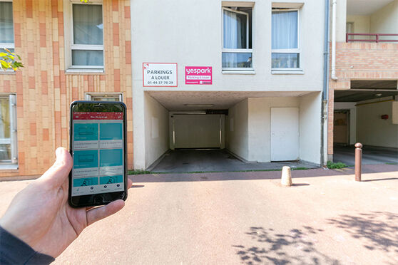 Vignette parking École maternelle Pierre Mendès France - rue de Novi Beograd - Créteil