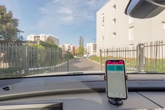 Vignette parking Auchan - Caluire et Cuire