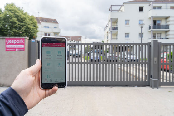 Vignette parking Lycée Pierre Mendès France - rue Jean Jaurès - Savigny le Temple