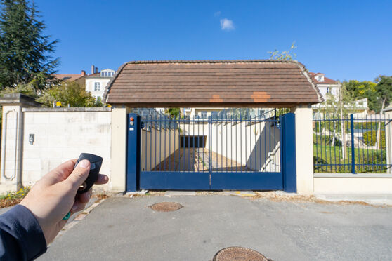 Vignette parking 10 passage du château - Le Mesnil-le-Roi - Maisons Laffite