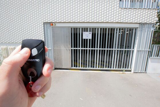 Vignette parking Gymnase Jean Vincent - rue claude et simone millot - Nantes