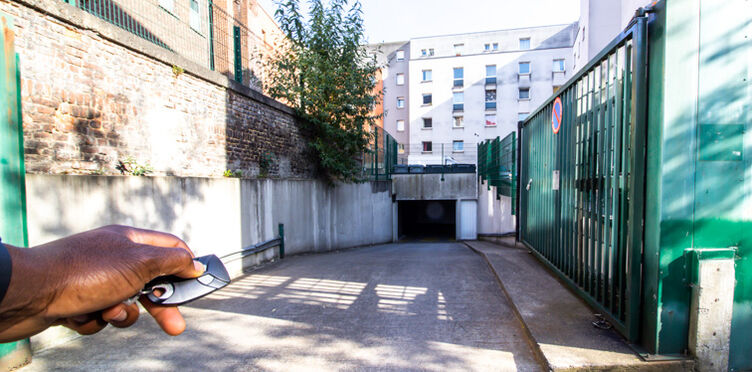Vignette parking Métro Wazemmes - rue du Marché - Lille