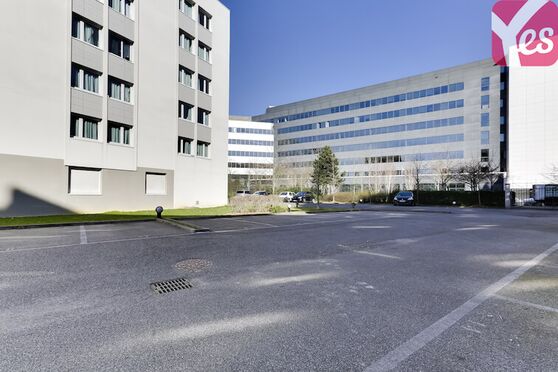 Vignette parking Tramway Inovel Parc Nord - rue Paul Dautier - Vélizy Villacoublay