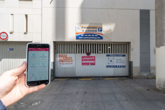 Vignette parking Fontaine d'Allée Vivaldi - 16 18 allée Vivaldi - Paris 12