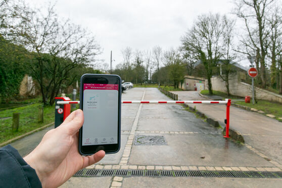Vignette parking Lycée Jules Ferry - rue du Marechal Joffre - Versailles