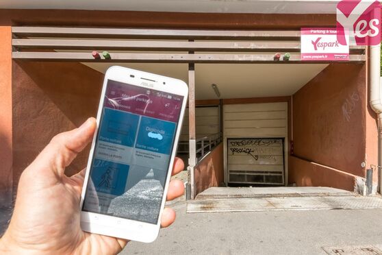 Vignette parking Cinq Avenues - Marseille 4