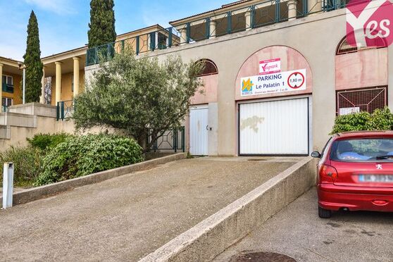 Vignette parking Romaniquette - Grande Conque - Istres - Bas