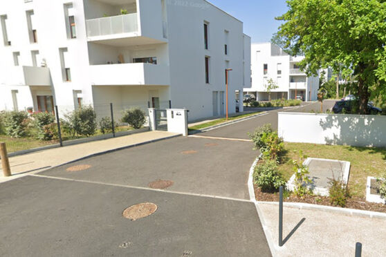 Vignette parking Centre Médico Social - rue de Plantille - Blanquefort