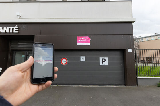 Vignette parking Centre Culturel Aragon Triolet - TER rue Pierre Corneille - Orly