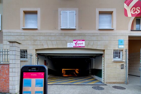 Vignette parking Petit Ivry - Ivry sur Seine - Gauche