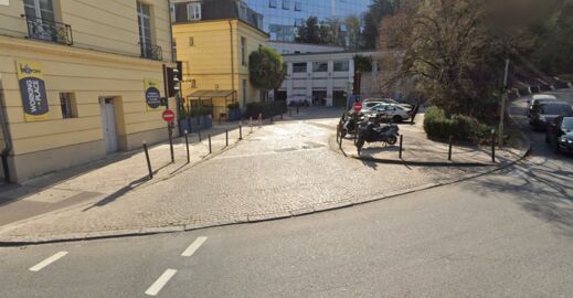 Parking Métro Pont de Sèvres - rue Troyon