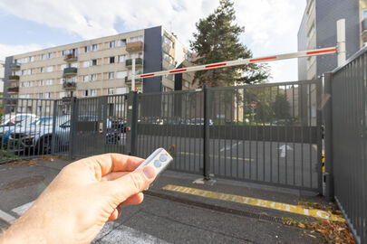 Parking Gardes - Bel Air - rue Ernest Renan - Meudon