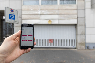 Parking Bibliothèque Crimée - Eric Sati- Paris 19