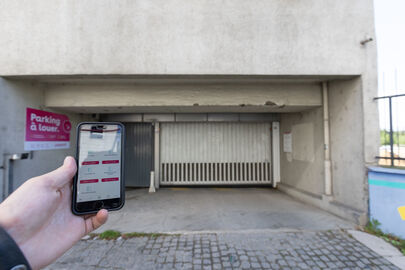 Parking Bibliothèque Maurice Genevoix - 11 rue de la Croix Moreau - Paris 18