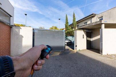 Parking Métro Fontaine Lestang - rue de Caen - Toulouse