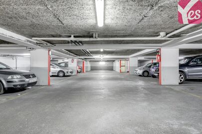 Parking Hôpital Saint-Louis - Bolivar - Paris