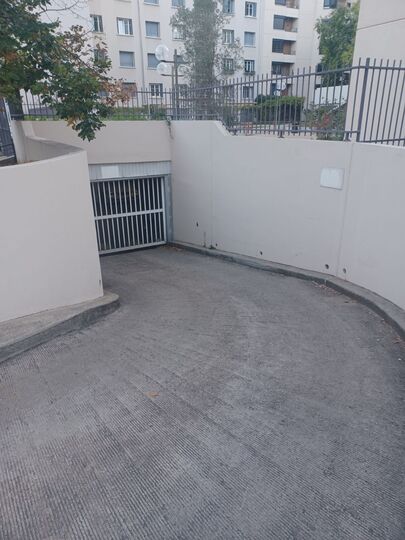 Parking 197 rue André Philip - Lyon 3