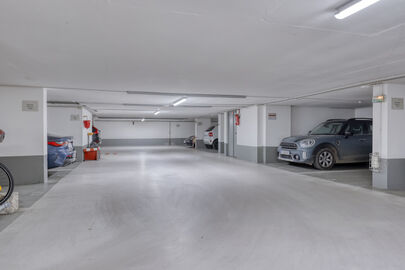 Parking Métro Boissière - avenue Kléber - Paris 16