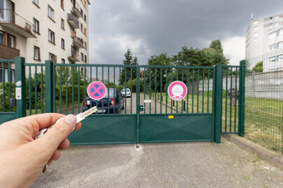 Parking 2 rue emile beaufils - Montreuil