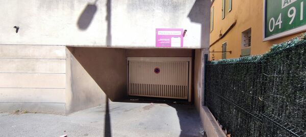 Parking 129 rue Alphonse Daudet - Marseille