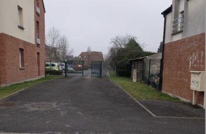 Parking rue Germaine Tillon - Somain