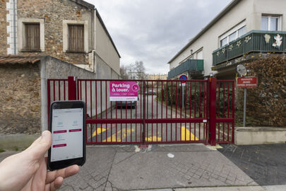 Parking Stade des Chantiers - rue Racine - Versailles