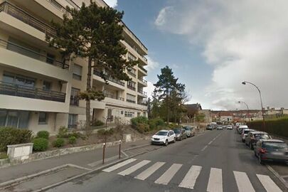 Parking Gare Montreuil - ter rue Champ Lagarde - Versailles