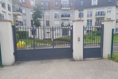 Parking 29 rue du Louvetier Maurice Otto - Rambouillet