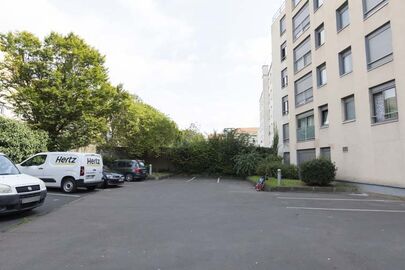 Parking Tramway Timbaud - Le Jardin des Mathématiques - rue Pierre Timbaud - Gennevilliers