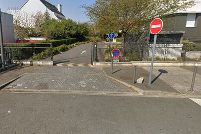 Parking HARSHENI CREATION - rue Voltaire - Villiers le Bel