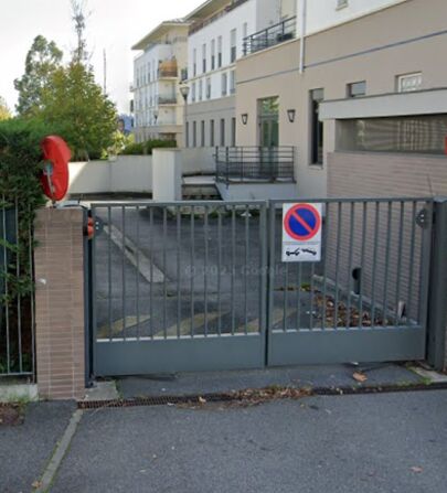 Parking Parc Bernard Schreiner - 7 rue Hélène Et Désiré legoff - Mantes la Ville