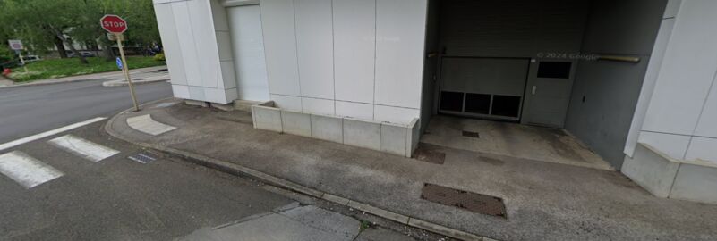 Parking Stade des Orchamps - rue Emile Scaremberg - Besançon