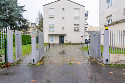 Parking 38 route de la Briquerie 57100 Thionville