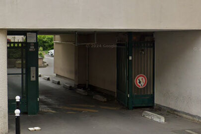 Parking Héloïse - 10 avenue du Maréchal Mortier - La Queue en Brie