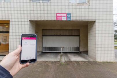 Parking RER Nanterre-Préfecture - Esplanade Charles de Gaulle